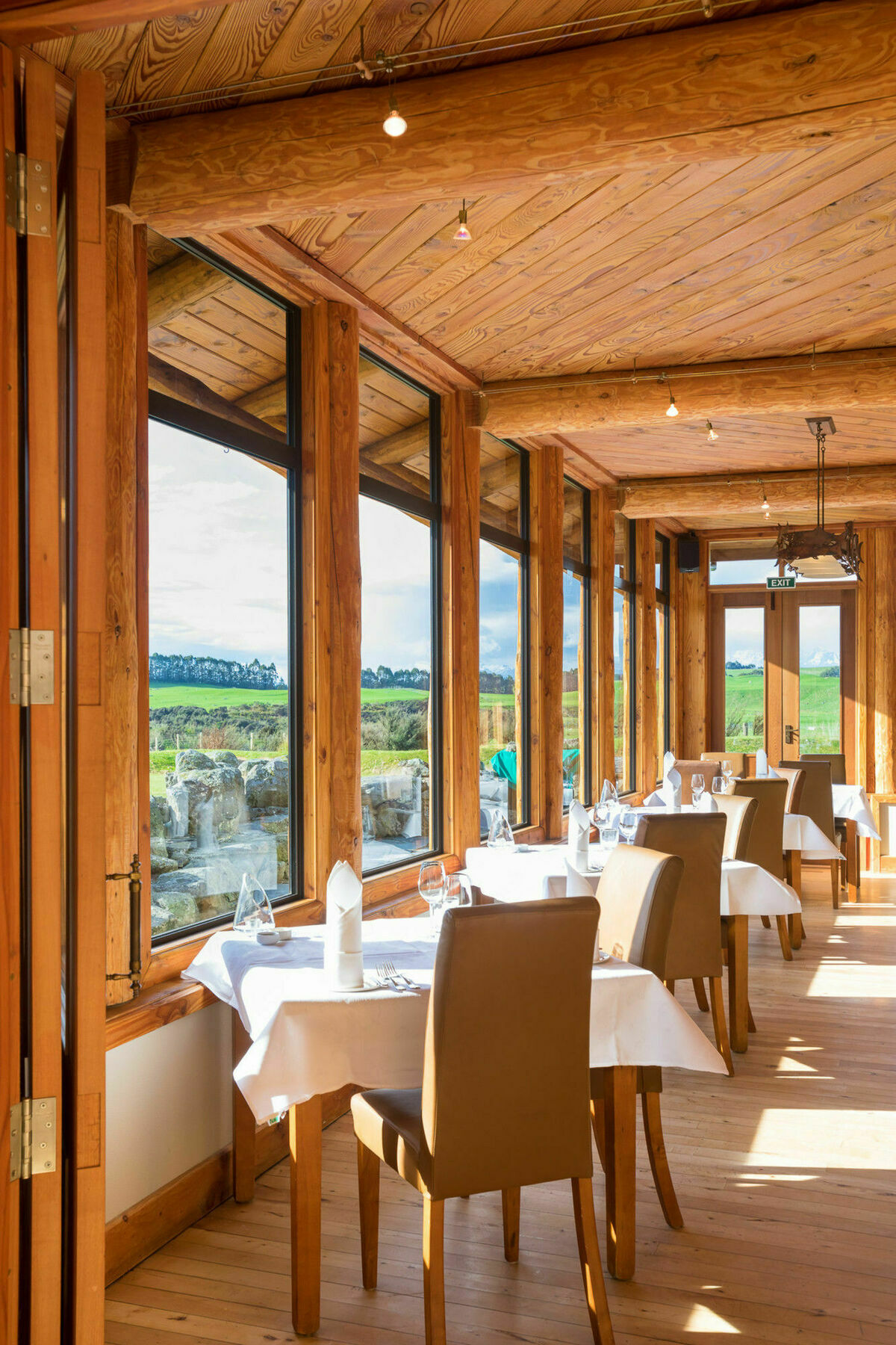 Fiordland Lodge Te Anau Εξωτερικό φωτογραφία